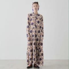 manana suerte スカーフプリントワンピースのサムネイル