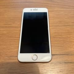iPhone8 64GB 美品　ゴールドのサムネイル