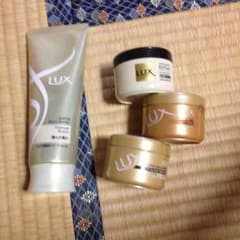 LUX トリートメント試供品4個セット♡ お値下げ中ヽ( ´3｀)ノのサムネイル