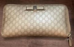 GUCCI GG柄　長財布　グッチ　値下げなし　大特価のサムネイル