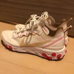 NIKEほぼ新品スニーカーのサムネイル