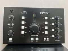 【中古美品】Audient NERO モニターコントローラー 中古美品】Audient NERO モニターコントローラー - メルカリ