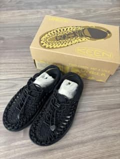 美品　KEEN キーン UNEEK ユニーク サンダル スポーツ 黒23.0㌢のサムネイル