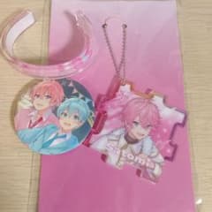 すとぷり グッズ 3点セット 缶バッジ アクリルキーホルダーのサムネイル