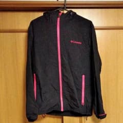 マウンテンパーカーのサムネイル