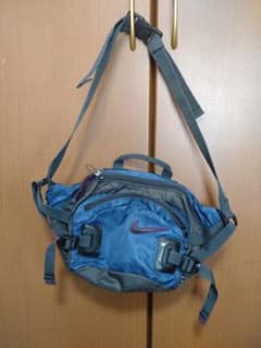 ナイキ　ウエストバッグ　小型のサムネイル