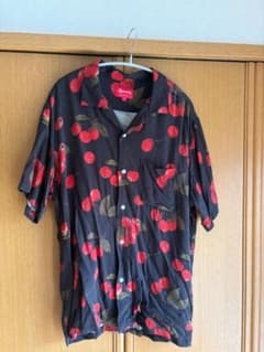 supreme レーヨンシャツ　チェリー　シュプリーム　アロハシャツのサムネイル