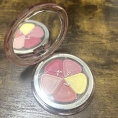 ジルスチュアート　チークのサムネイル