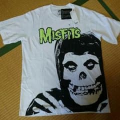 MISFITS × UNIQLO コラボ Tシャツのサムネイル