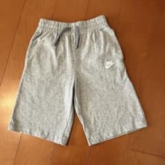 ナイキ　スウェット　ショートパンツのサムネイル