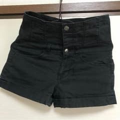 ハイウエストショーパンのサムネイル
