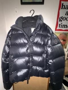 A&F ULTRA ダウンジャケット ダークグレーのサムネイル