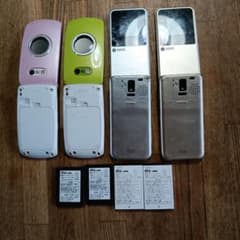 au ガラケー4台まとめ売り A5512CA W62PT ジャンクのサムネイル