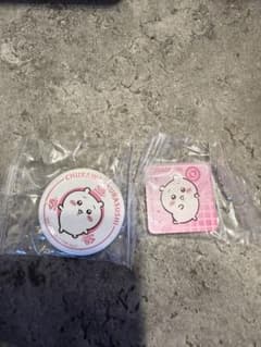 ちいかわ くら寿司 コラボ 缶バッジ マグネット アクリルキーホルダーのサムネイル