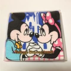【新品未開封】東京ディズニーランドタオルハンカチのサムネイル