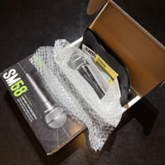 SHURE SM58 定番のダイナミックマイクウ 2015年製箱ソフトケース付き
