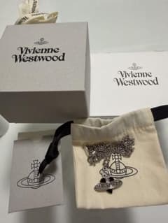 Vivienne Westwoodネックレスのサムネイル