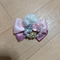 ブローチのサムネイル