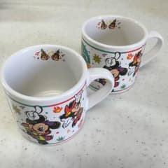 ディズニー⭐︎マグカップ 2個のサムネイル