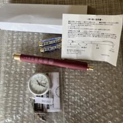 日付つきナースウォッチとペンライトのサムネイル