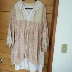まちか様専用♡お取り置き♡YOIM furfurの花柄ワンピ♡のサムネイル