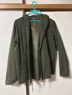 大幅値引き】AUTHENTIC WEAR マウンテンパーカー オリーブ - メルカリ