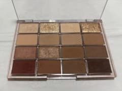 WAKEMAKE ソフトブラーリングアイパレット 11のサムネイル