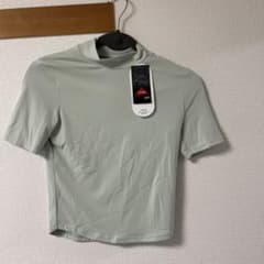 新品未使用andar 半袖クロップドトップス Mサイズ アップルミントのサムネイル
