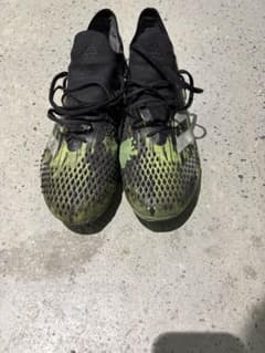 adidas サッカーシューズ スパイク 黒/緑 - メルカリ