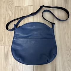 牛革ショルダーバッグのサムネイル