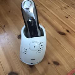 ブラウン電動剃刀のサムネイル