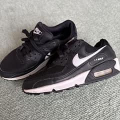 NIKE ナイキ　エアマックス90 スニーカー　ウィメンズ　ブラックのサムネイル