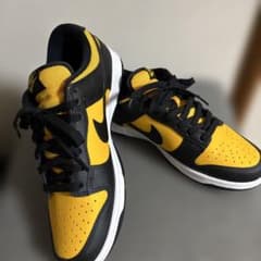 NIKE スニーカー ブラック イエローのサムネイル