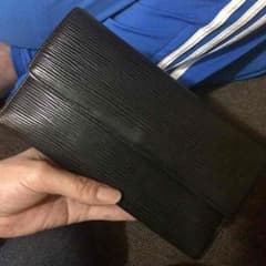 ヴィトン エピ 長財布  値下げ！のサムネイル