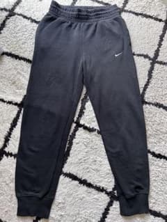 Nike ブラックジャージパンツのサムネイル