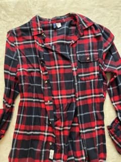 H&M 赤と黒のチェック柄 長袖ネルシャツのサムネイル