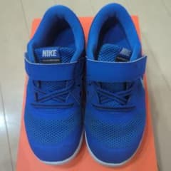 NIKE ブルー スニーカー ベルクロのサムネイル
