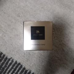 PRESIST V FIX AMAZING CREAM 50g - メルカリ