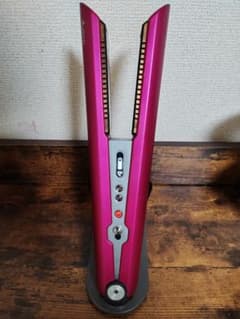 スリムデザイン ストレートヘアアイロン 210℃のサムネイル