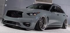 日産インフィニティ　Infiniti FX35 カスタム車両のサムネイル