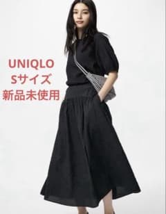 [Brand New, Unused] Seersucker Volume Skirt, Uniqlo, Size S, Black