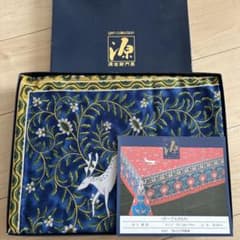 未使用品】有田 源右衛門 テーブルクロス 鹿絵 130×170 藍色 - メルカリ