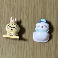 ちいかわ　うさぎ　ハチワレのサムネイル