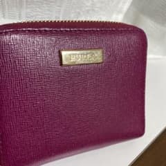 FURLA  フルラ　二つ折り財布のサムネイル