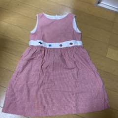 ファミリア　赤と白のチェック柄ノースリーブワンピース 100cmのサムネイル