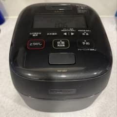 象印　炊飯器 NW-US07 ブラック　2022年製のサムネイル