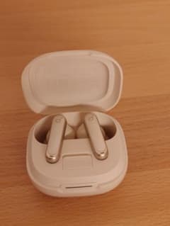 Anker Soundcore P40i ワイヤレスイヤホン ホワイトのサムネイル