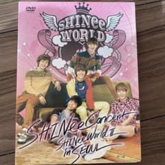 最終値下げ☆SHINee WORLD II in Seoulのサムネイル