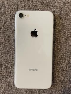 iPhone 8 Silver 64 GB SIMフリーのサムネイル