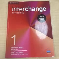 interchange Fifth Edition 1 英語　教科書のサムネイル
